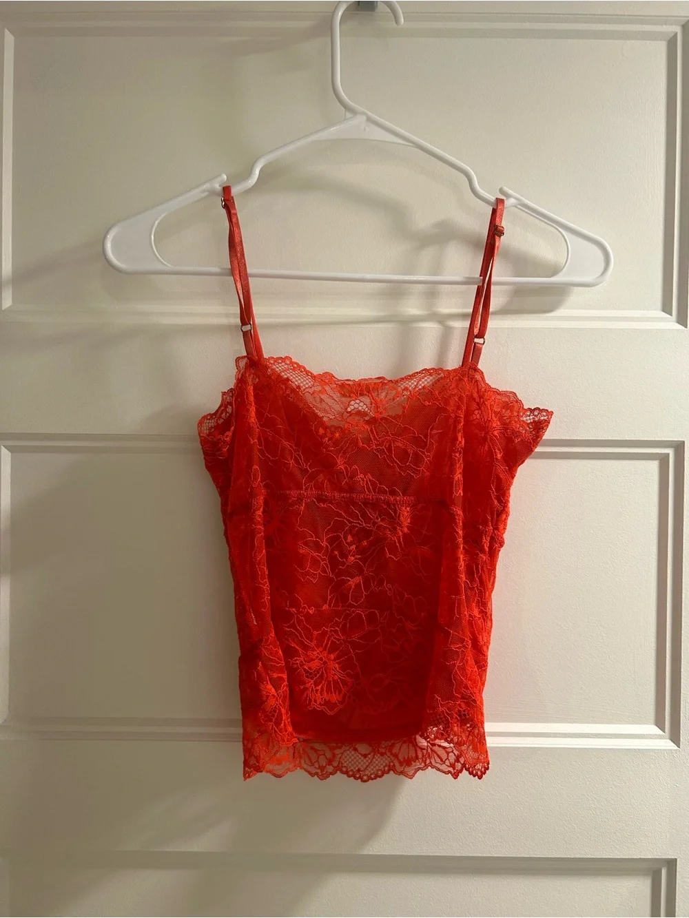 •Free People• red lace cami tank top